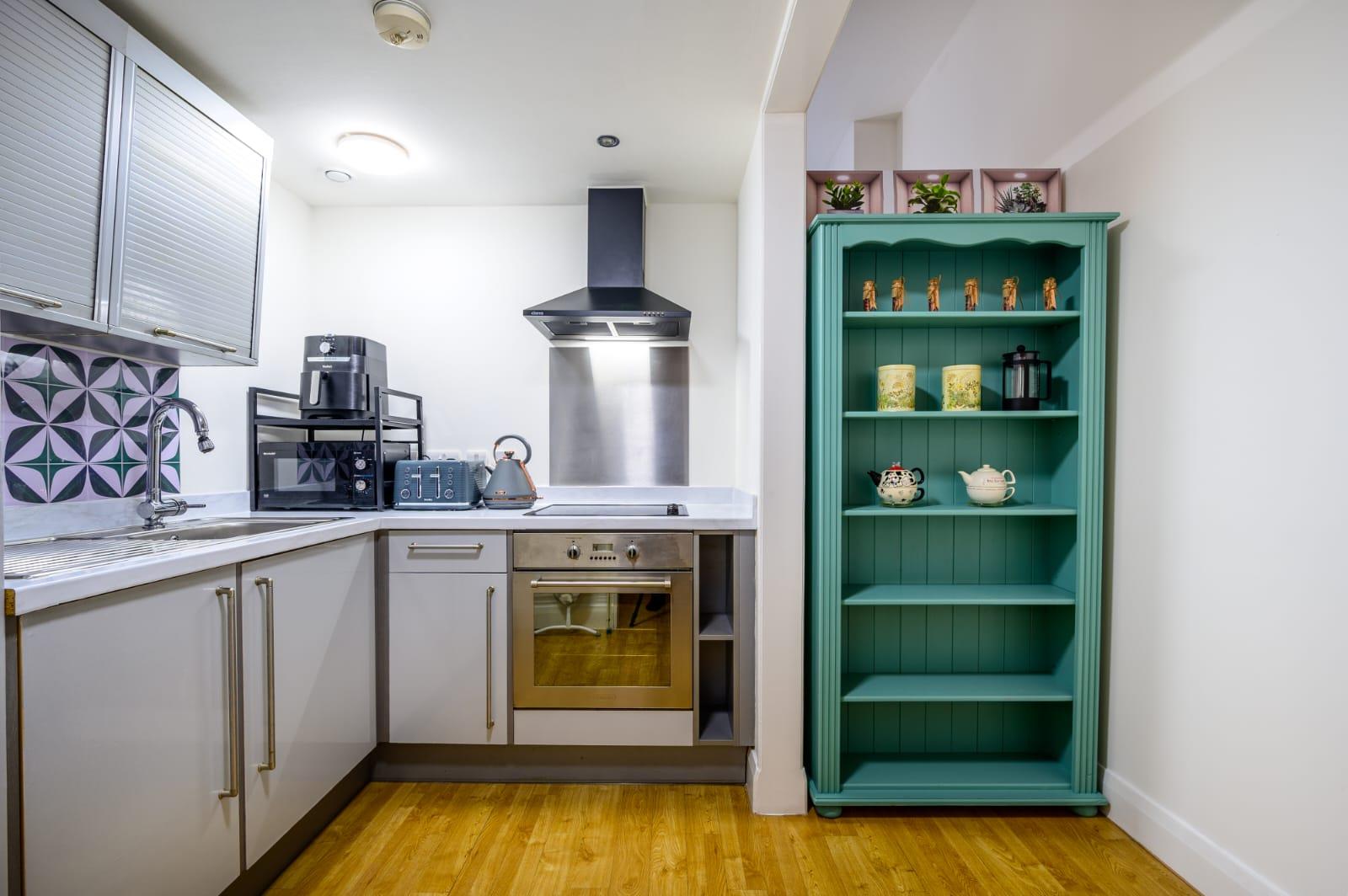 1 Bedroom Apartment To Buy image 3